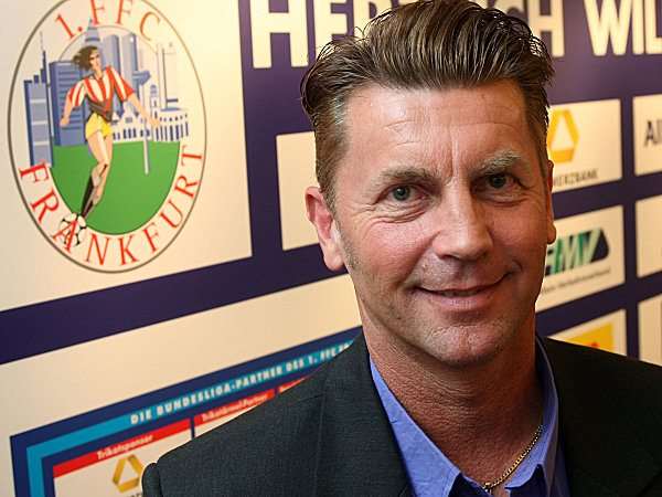 Colin Bell