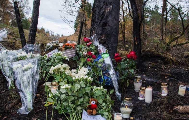 omkom Skjoldastraumen blomster