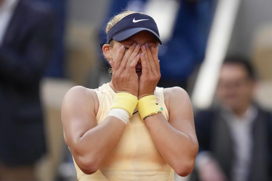 Andreeva upset Sabalenka – youngest Grand Slam semi-finalist since 1997