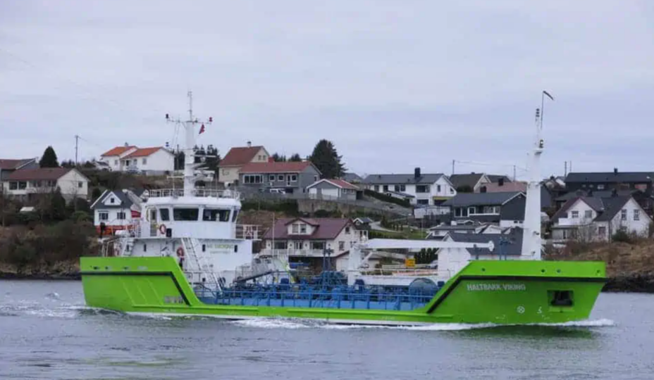 Hull: double hull & double side. Foto: Haltbakk Bunkers AS